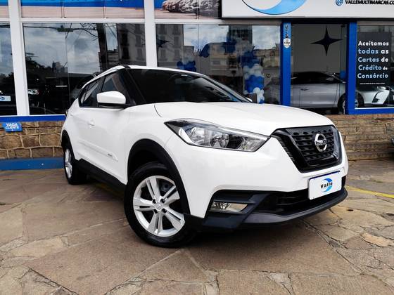 NISSAN KICKS 1.6 16V FLEXSTART ACTIVE XTRONIC NISSAN KICKS 1.6 16V FLEXSTART ACTIVE XTRONIC